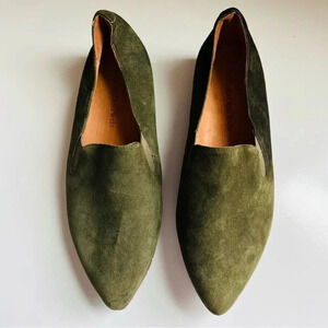NWOT L’Amour Des Pieds Manette Olive Green Suede Pointed Toe Loafer/Flats